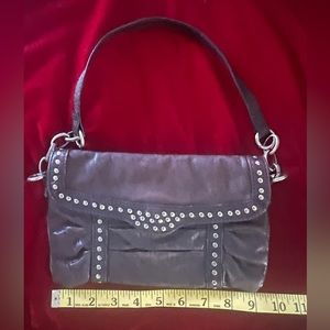 Fossil brown leather mini purse, in excellent condition.
